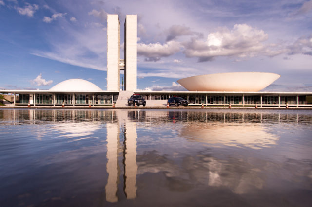 Qual o Impacto do Cenário Político nos Mercados?