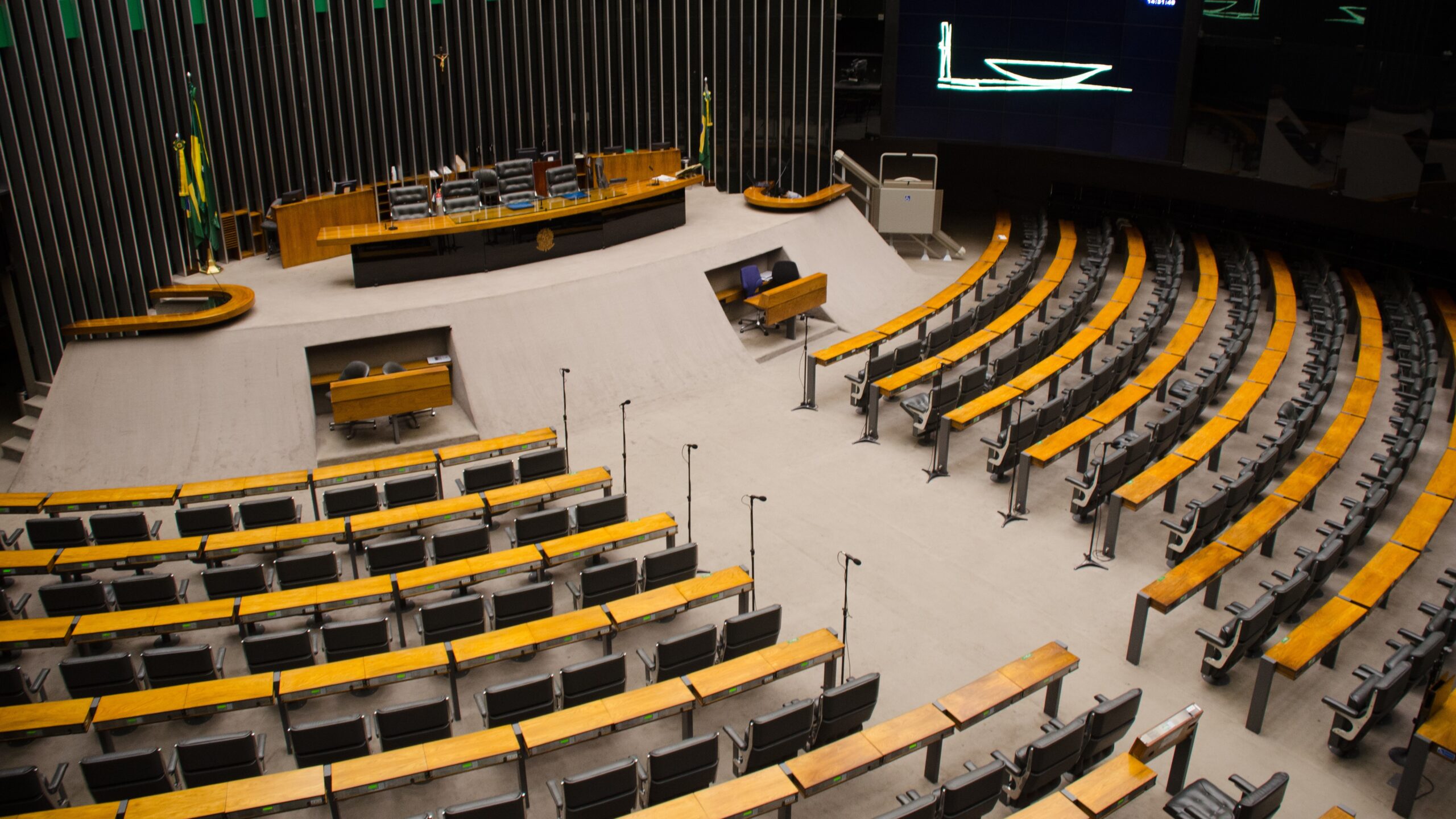 câmara dos deputados aprova ampliação da faixa de isenção do Imposto de Renda; entenda o que muda